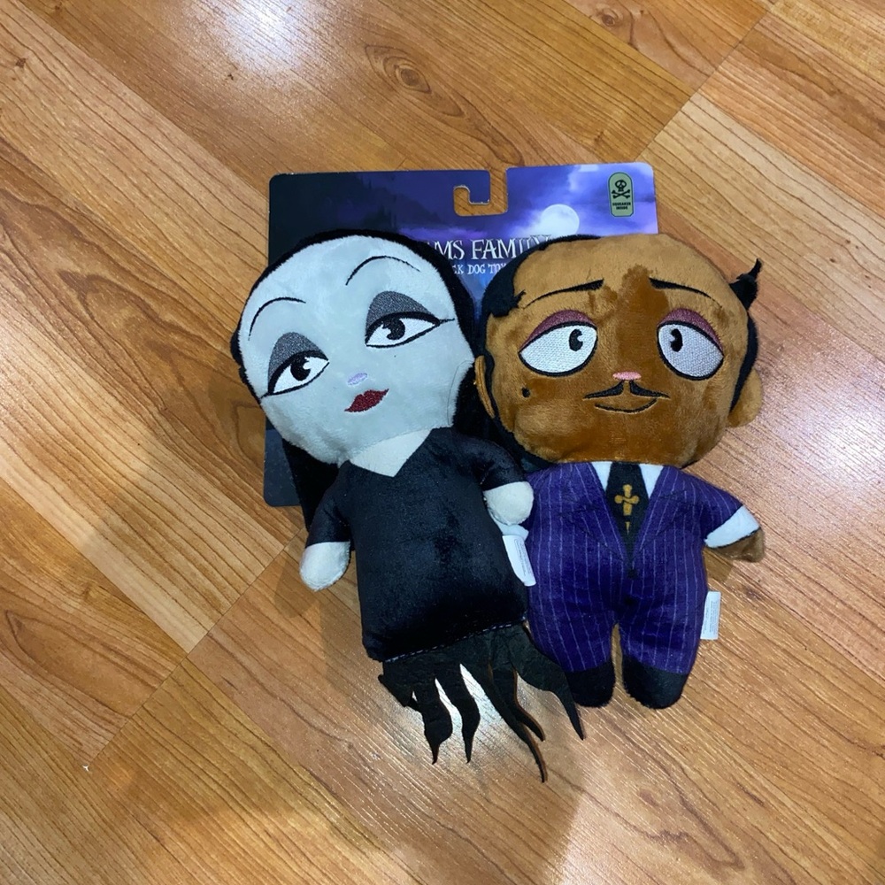 GMASON  8” "ADDAMS FAMILY" MORTICIA & GOMEZ PET TOY SET Creepy SQUEAKY Fun